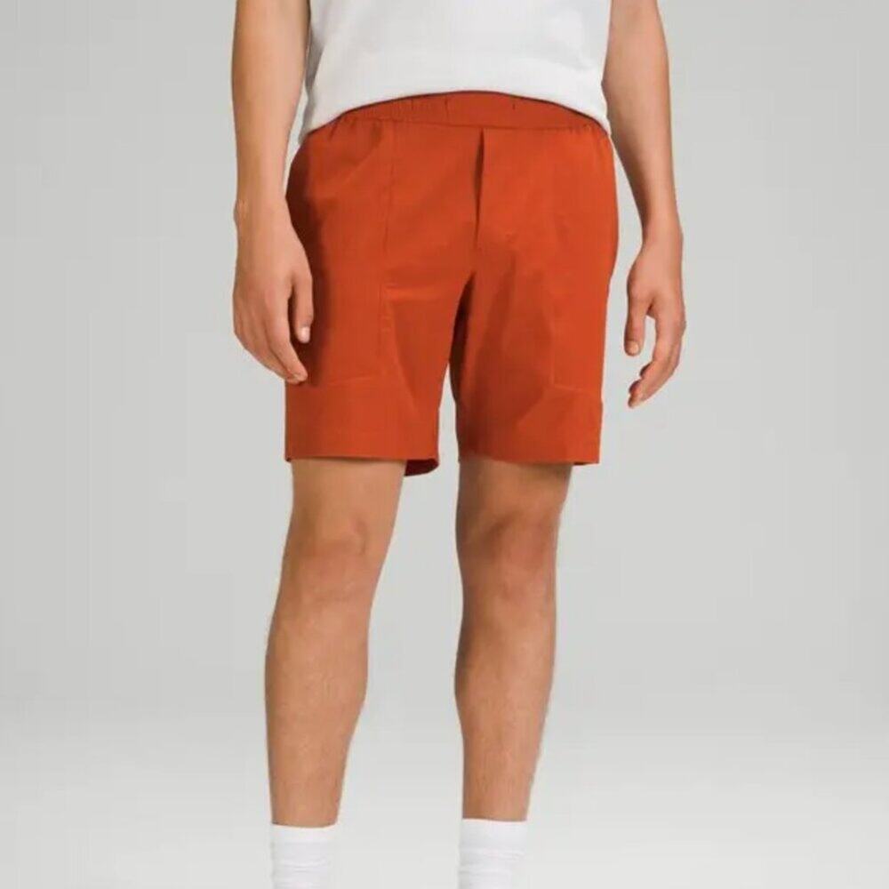 Lululemon Bowline Short 8" Inseam Size L